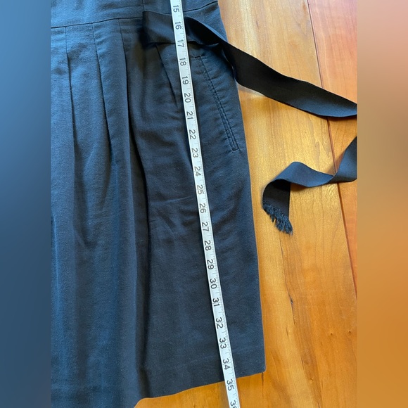 Ann Taylor Loft - Black Shift Dress - Excellent Condition - Size 6 - Picture 8 of 11